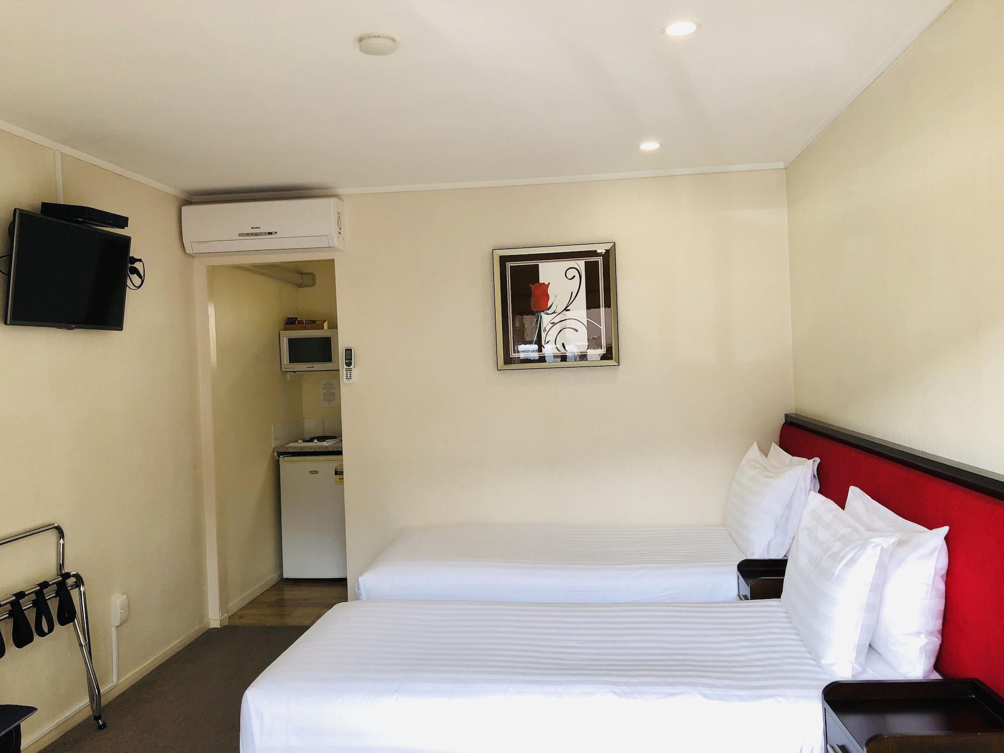 Tudor Court Motor Lodge Окленд Екстер'єр фото