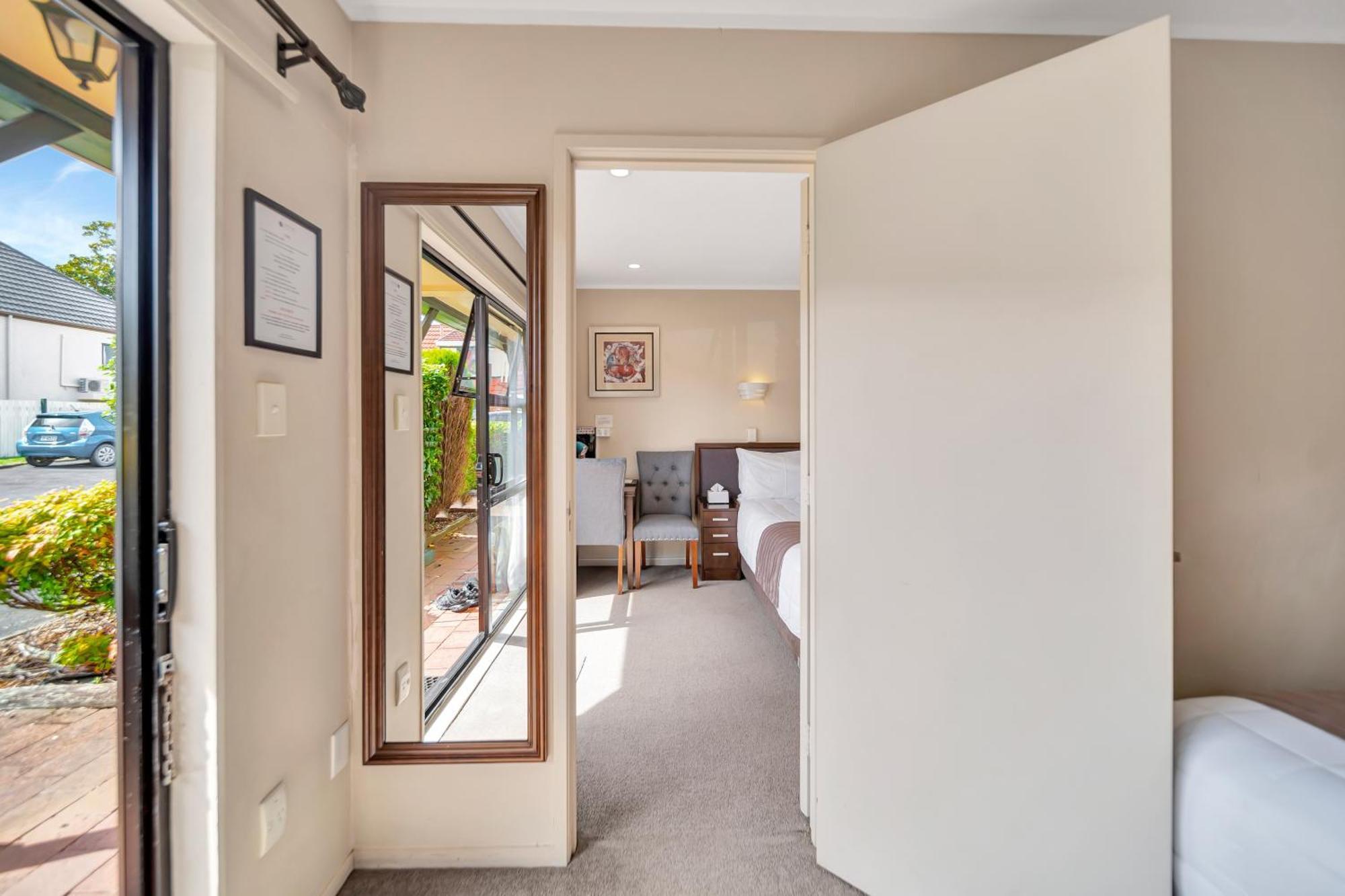 Tudor Court Motor Lodge Окленд Екстер'єр фото