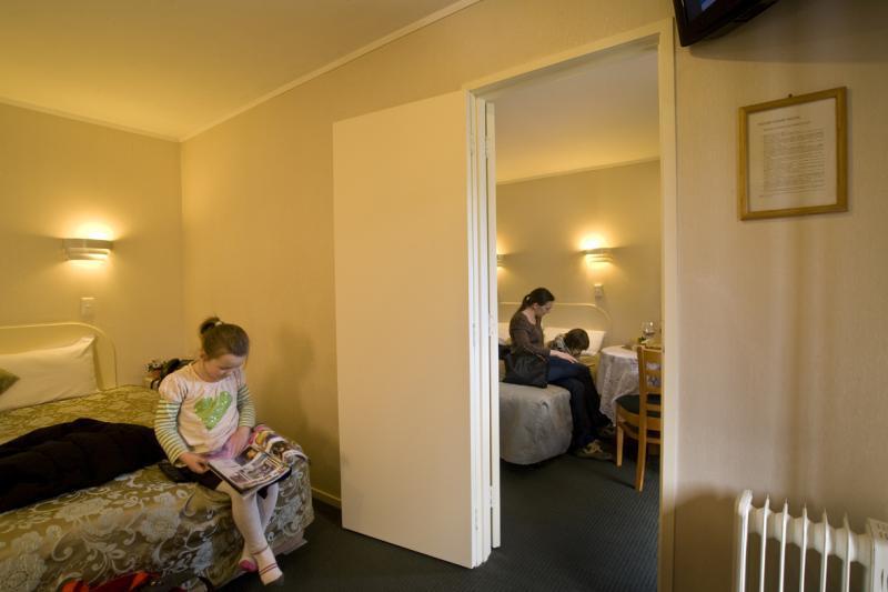 Tudor Court Motor Lodge Окленд Екстер'єр фото