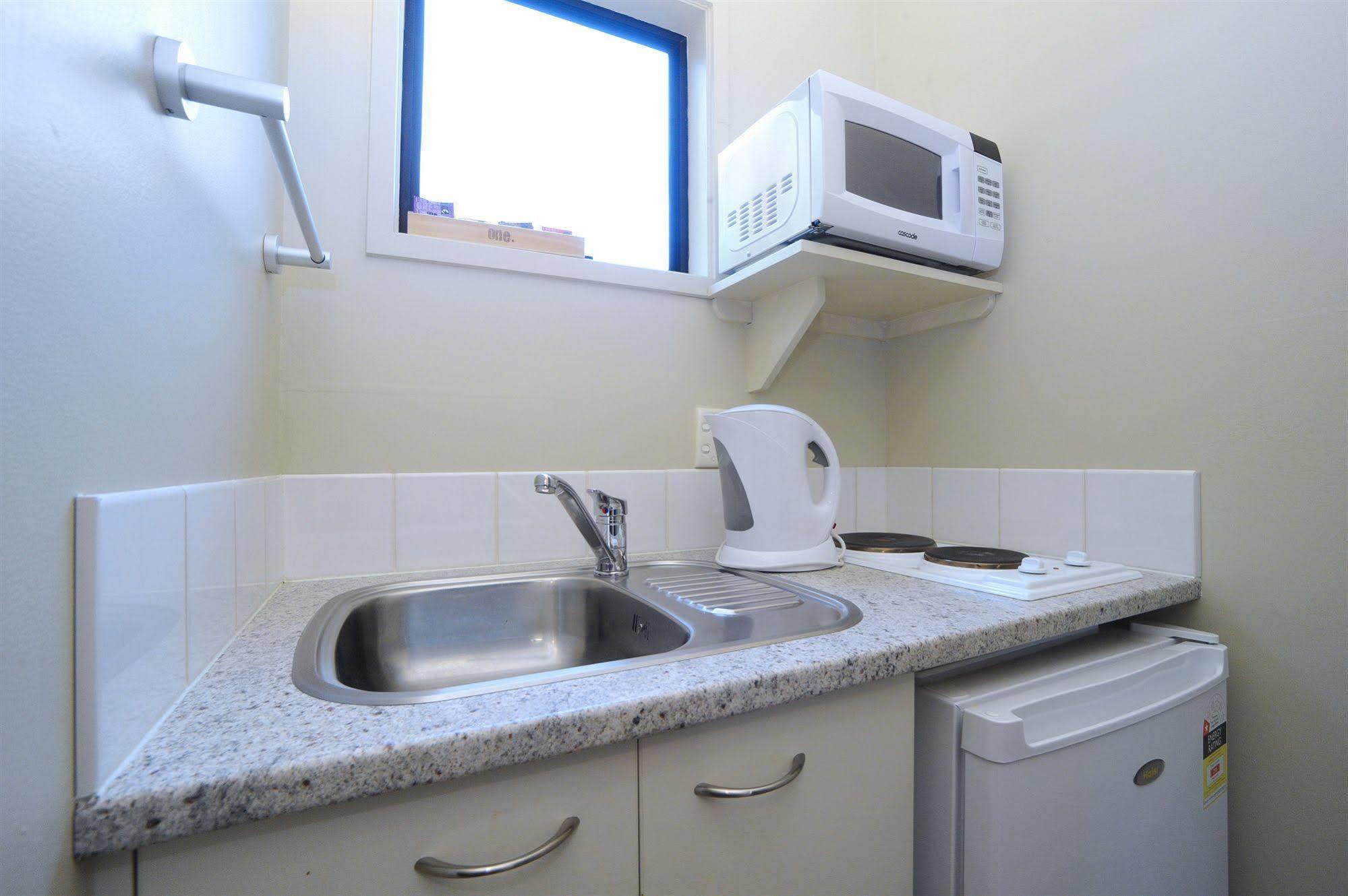 Tudor Court Motor Lodge Окленд Екстер'єр фото